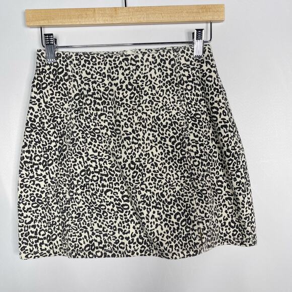 Le Lis Collection Small S Cream Black Leopard Denim Mini Skirt Animal Print - Picture 1 of 6